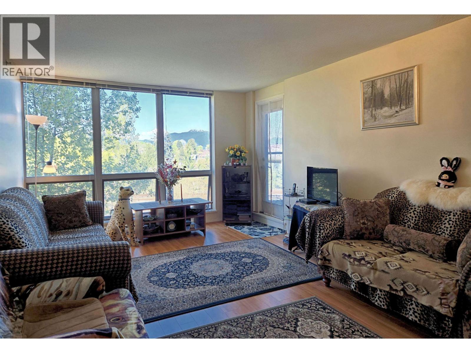 810 3663 Crowley Drive, Vancouver, British Columbia  V5R 6H4 - Photo 4 - R3118389