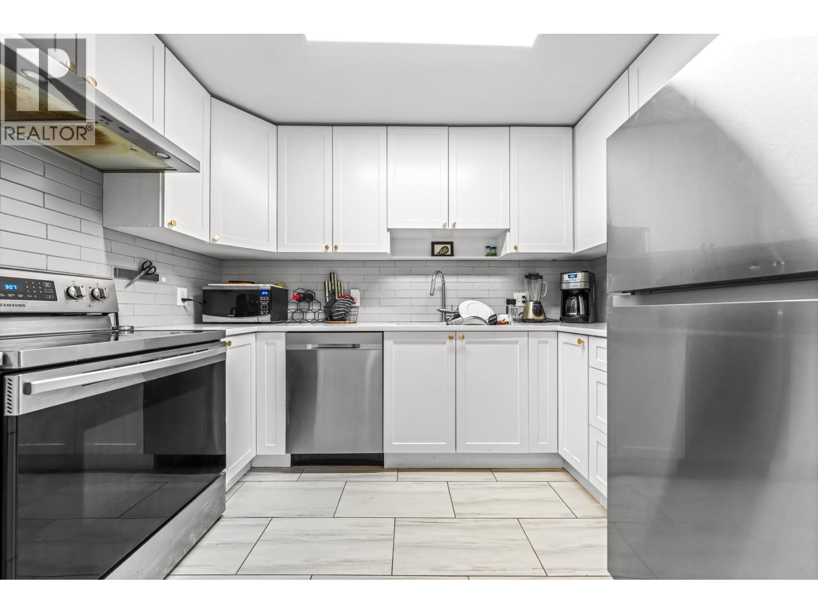 103 1868 E 11th Avenue, Vancouver, British Columbia  V5N 1Z1 - Photo 10 - R3118407
