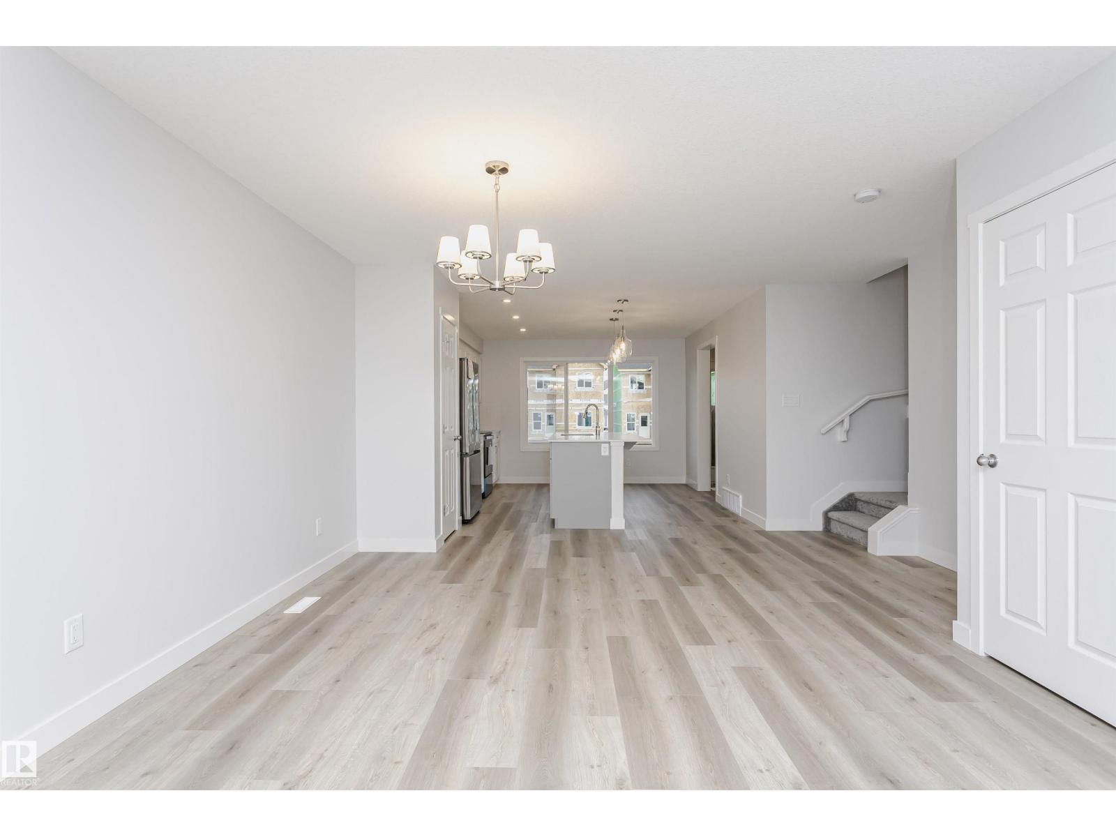 9564 Carson Bend Bn Sw, Edmonton, Alberta  T6W 5H6 - Photo 7 - E4485472