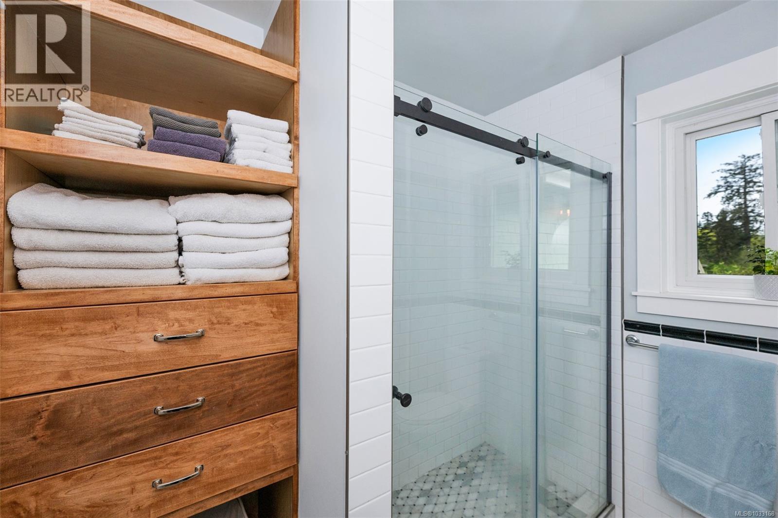 7356 Wallace Dr, Central Saanich, British Columbia  V8M 1S9 - Photo 27 - 1033168