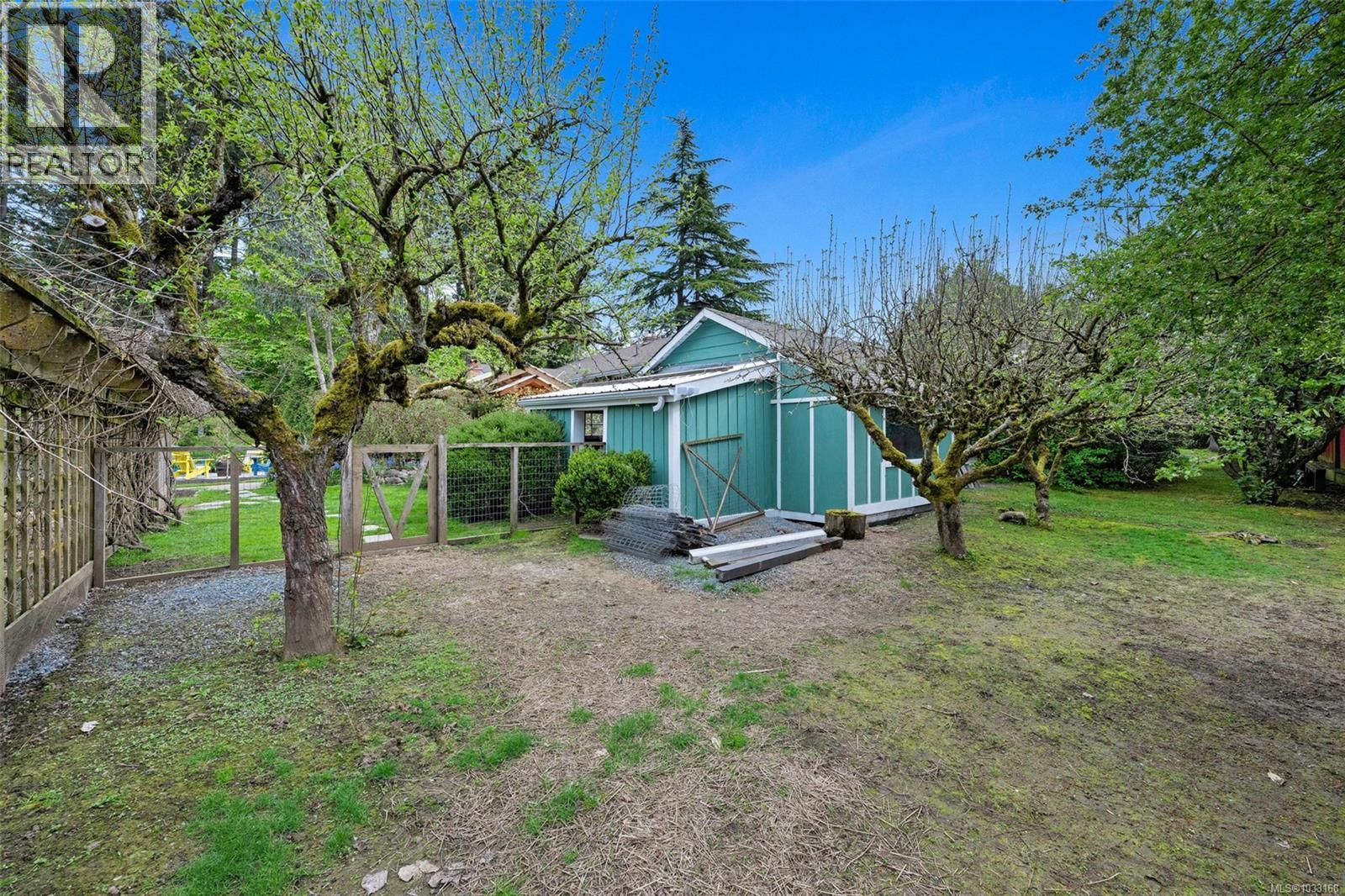 7356 Wallace Dr, Central Saanich, British Columbia  V8M 1S9 - Photo 62 - 1033168