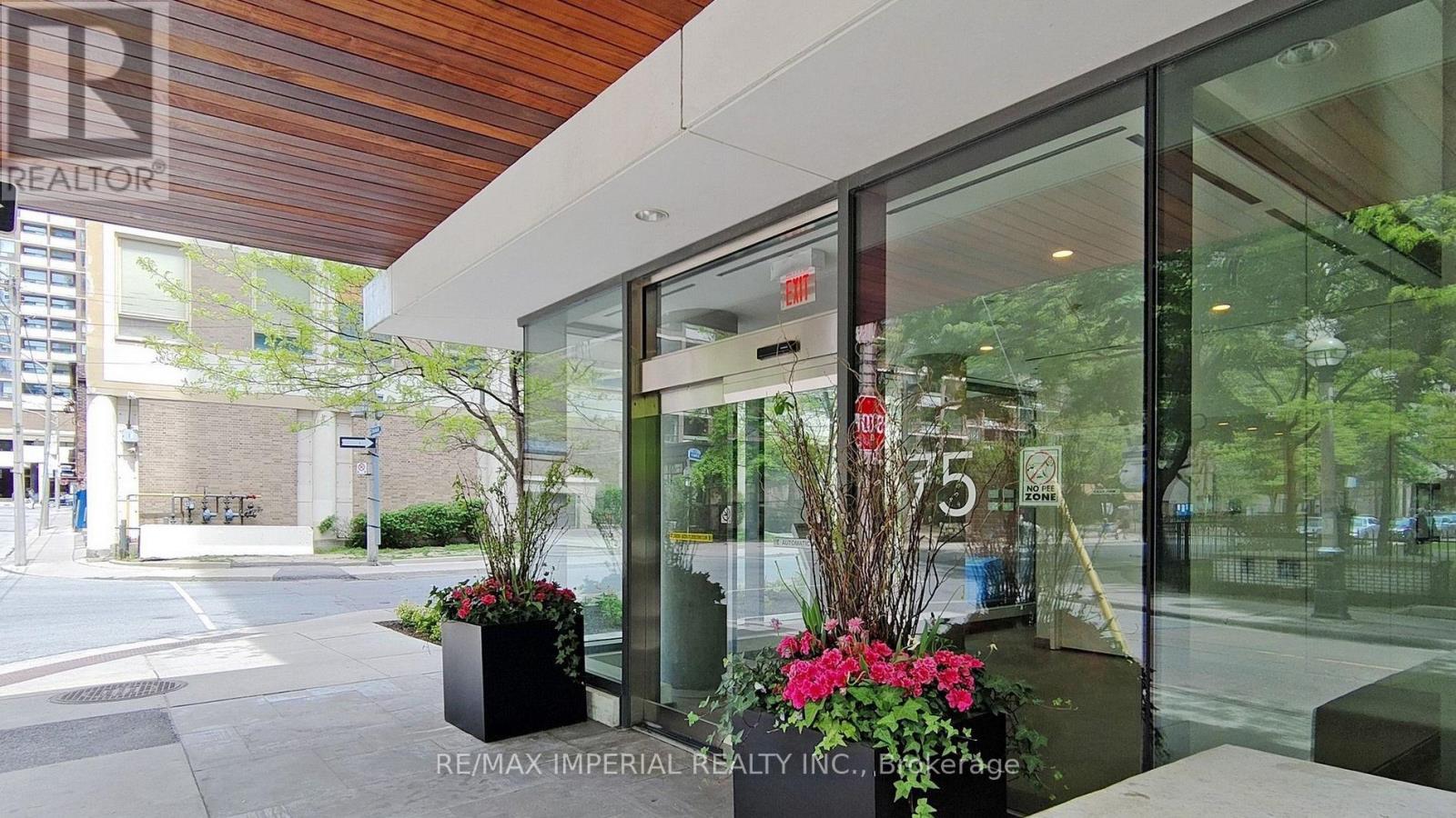 #602 - 75 St Nicholas Street, Toronto, Ontario  M4Y 1W8 - Photo 3 - C12927258