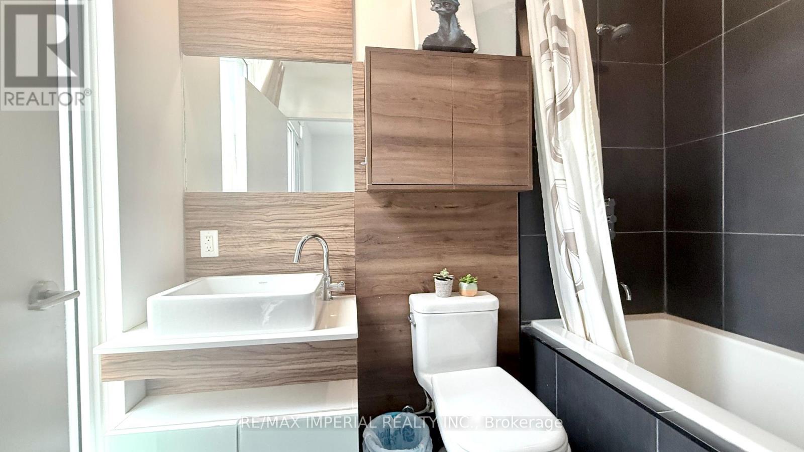 #602 - 75 St Nicholas Street, Toronto, Ontario  M4Y 1W8 - Photo 19 - C12927258