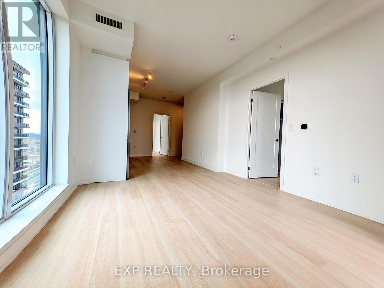 2010 - 9751 Markham Road, Markham, Ontario  L6E 0W3 - Photo 3 - N13075084