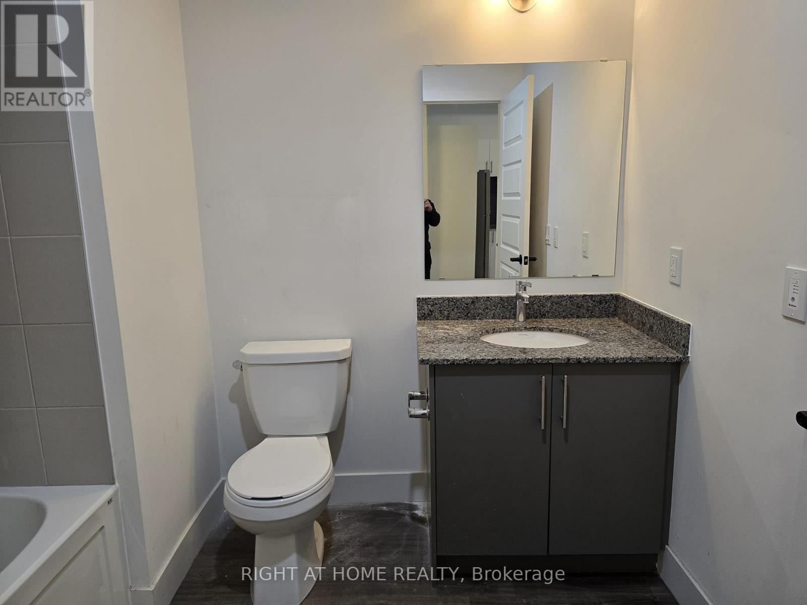 103 - 1101 Lackner Place, Kitchener, Ontario  N2A 0L3 - Photo 13 - X13075094