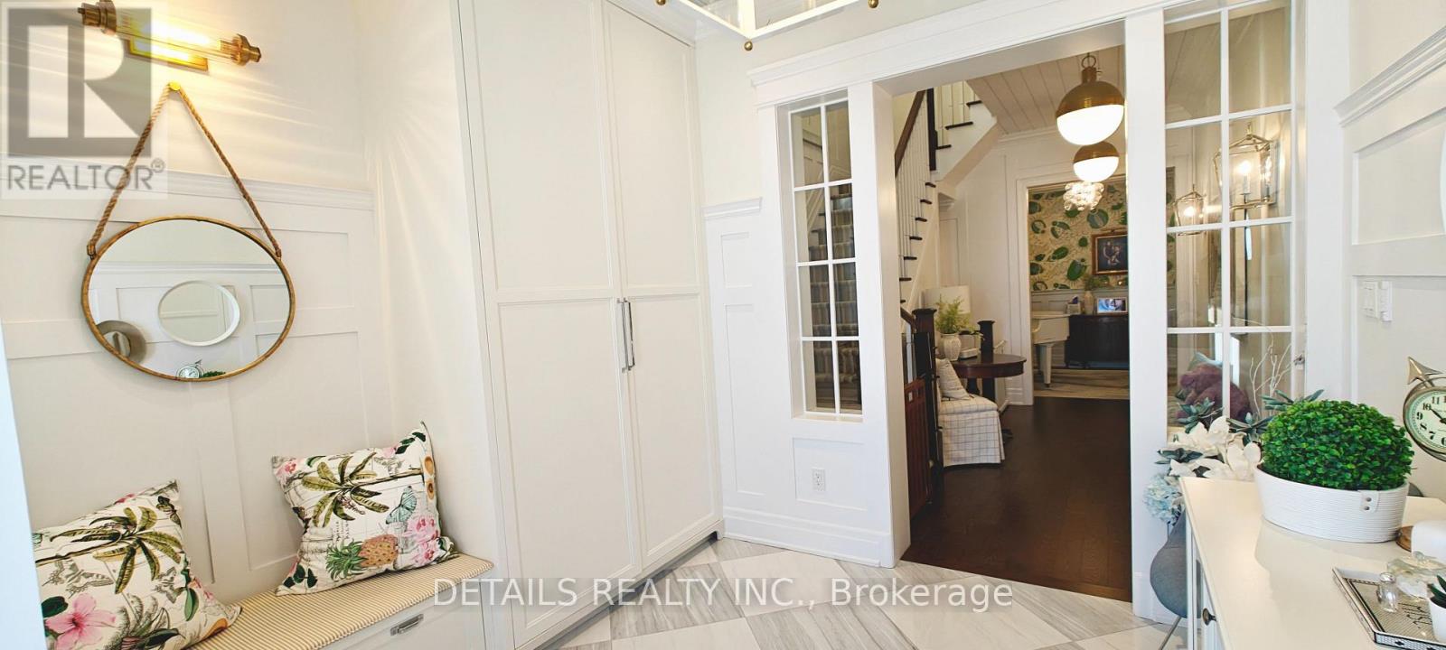 3268 Post Road, Oakville, Ontario  L6H 1L2 - Photo 3 - W13075108
