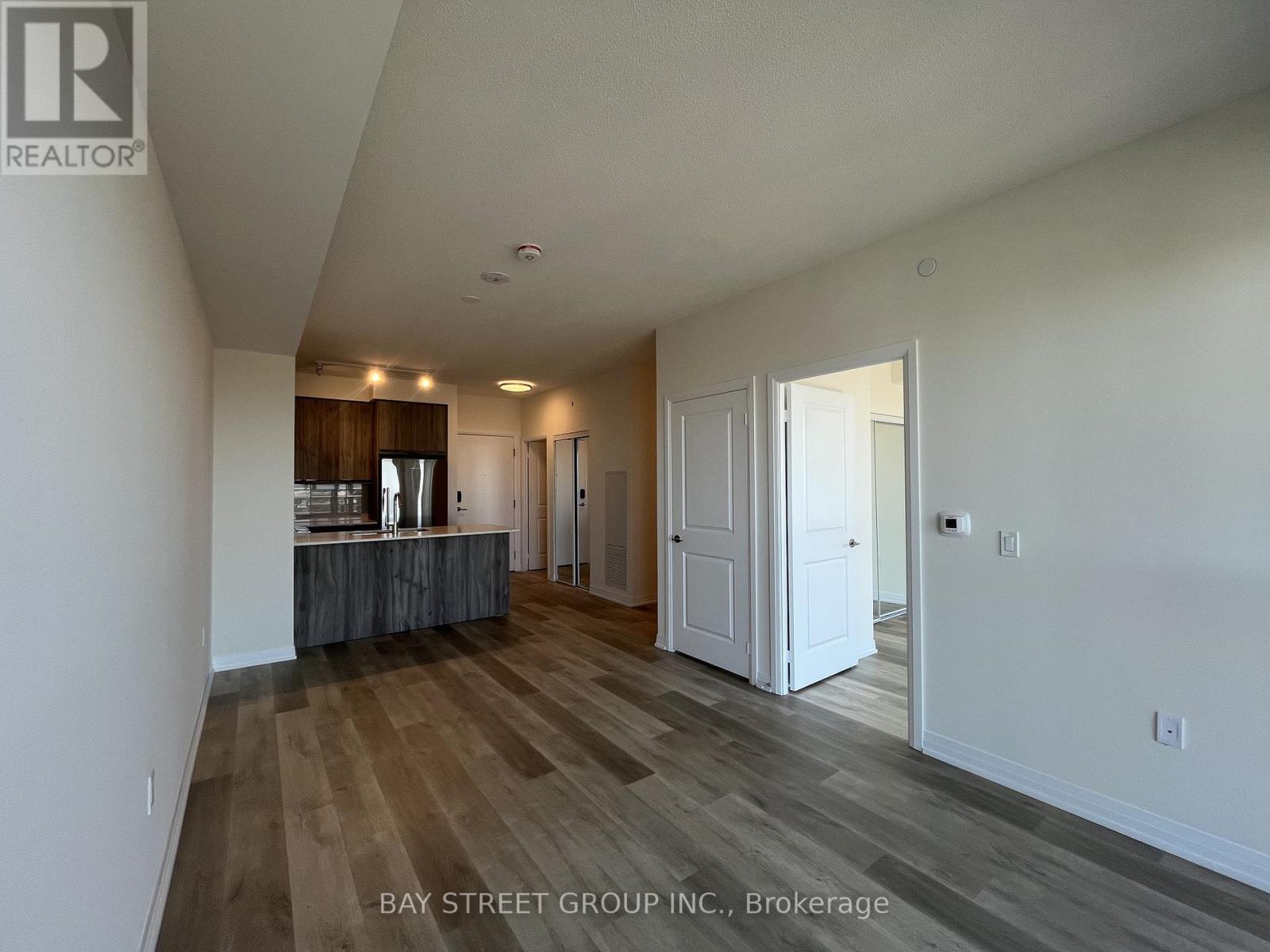 2607 - 15 Watergarden Drive, Mississauga, Ontario  L5R 1B2 - Photo 6 - W13066560
