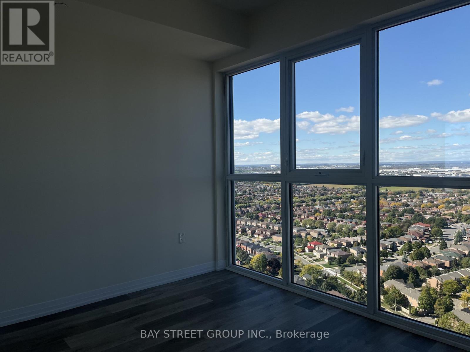 2607 - 15 Watergarden Drive, Mississauga, Ontario  L5R 1B2 - Photo 7 - W13066560