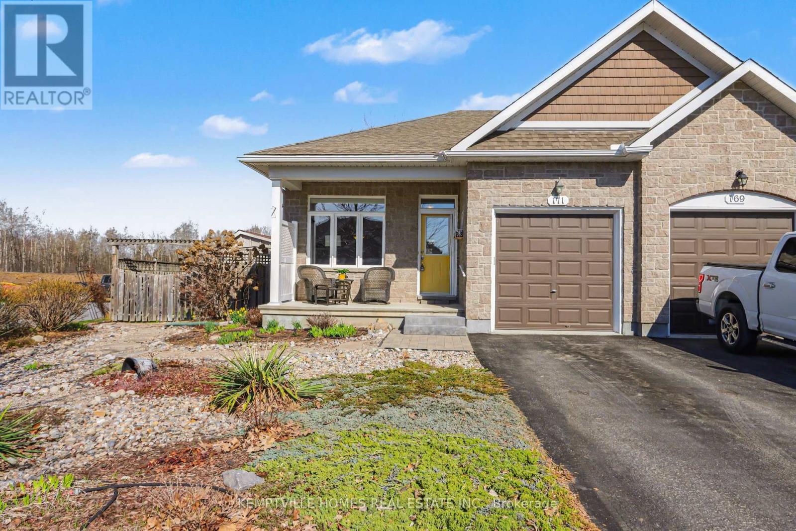 171 Royal Landing Gate, North Grenville, Ontario  K0G 1J0 - Photo 2 - X13038704