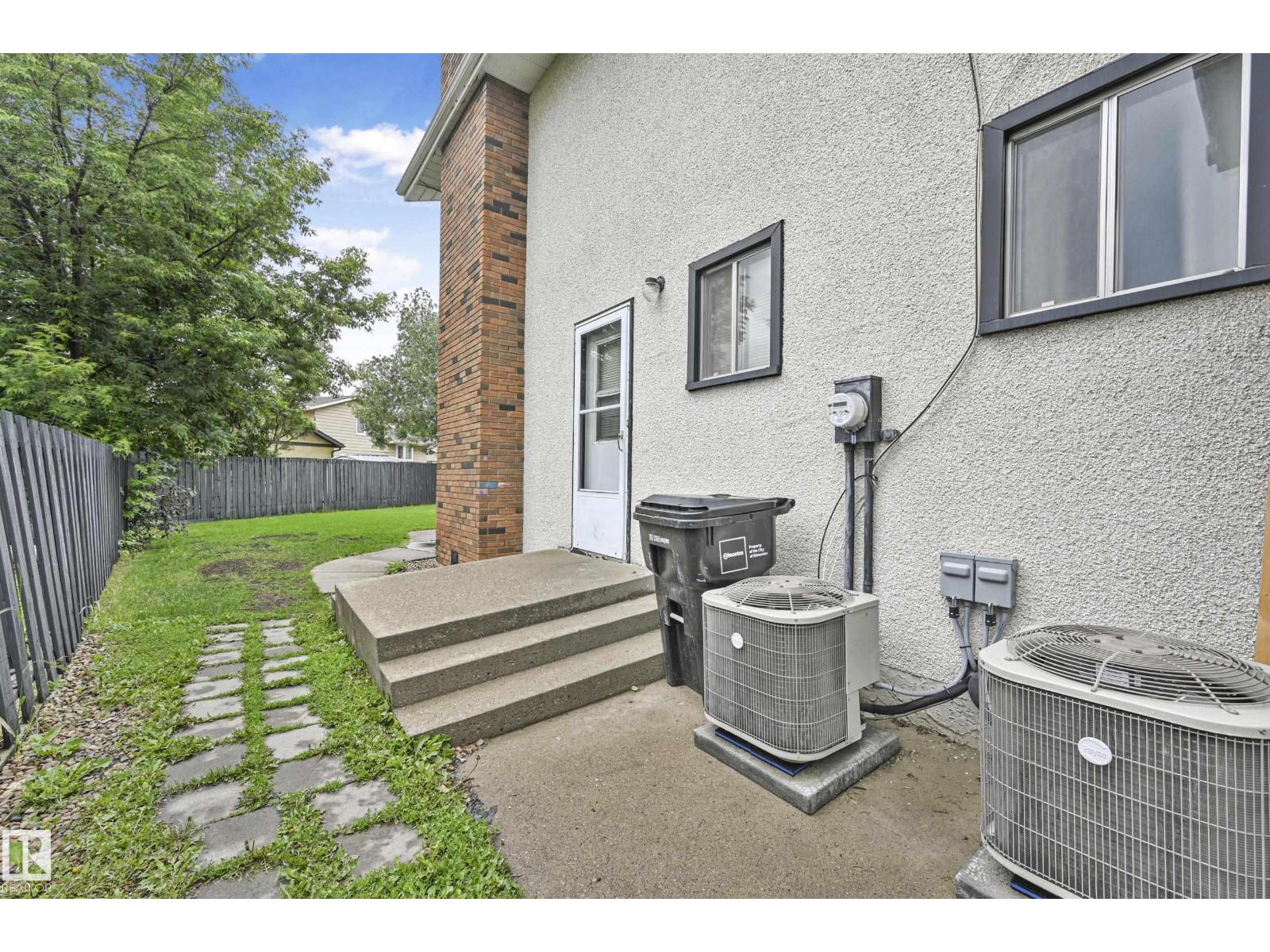 12254 143 Av Nw, Edmonton, Alberta  T5X 3R7 - Photo 51 - E4485477