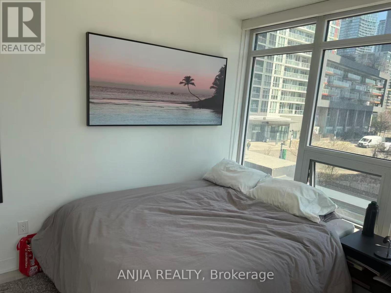 212 - 70 Queens Wharf Road, Toronto, Ontario  M5V 0J2 - Photo 12 - C13075106