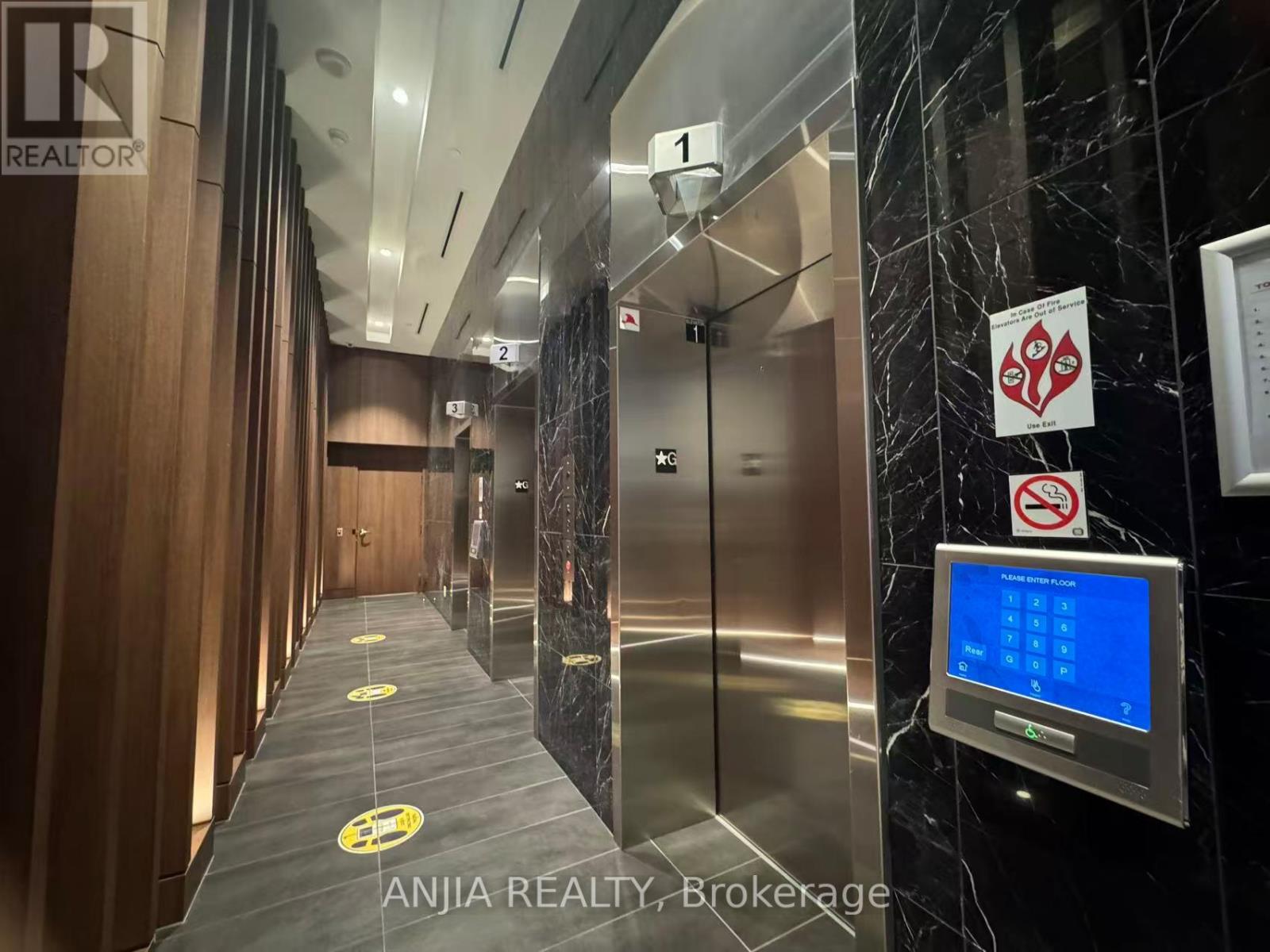 212 - 70 Queens Wharf Road, Toronto, Ontario  M5V 0J2 - Photo 19 - C13075106