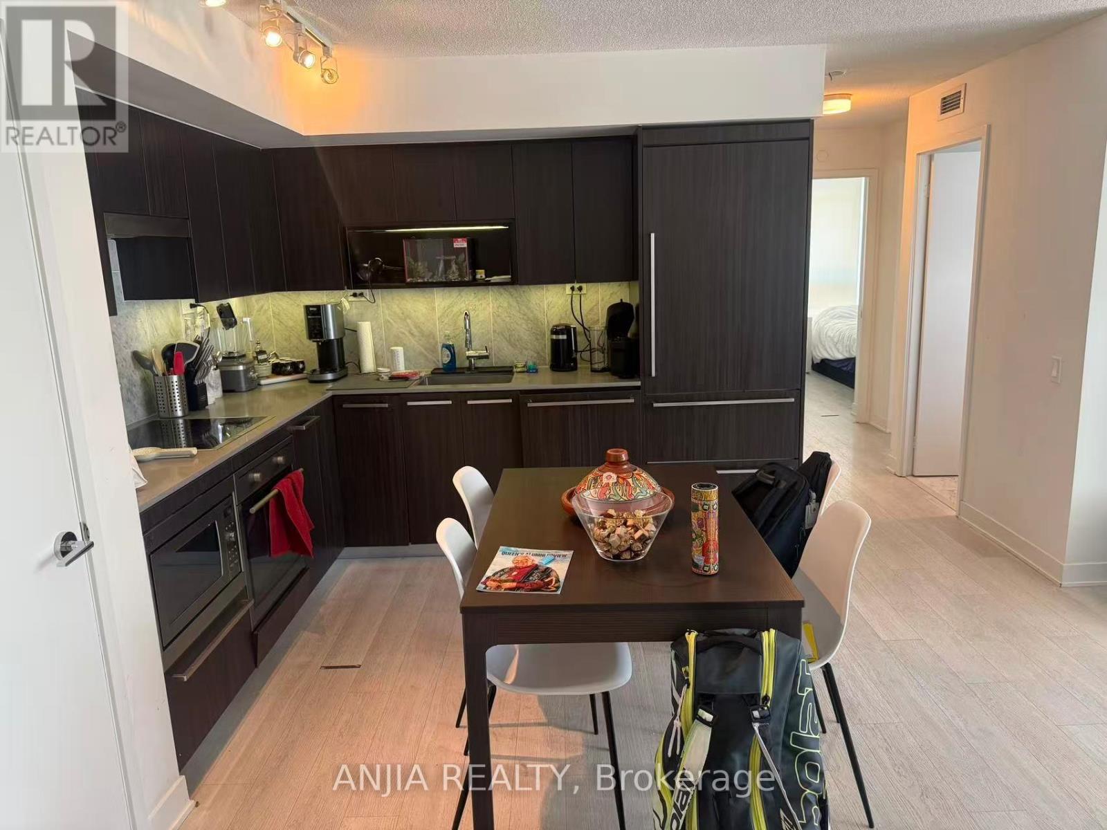 212 - 70 Queens Wharf Road, Toronto, Ontario  M5V 0J2 - Photo 5 - C13075106