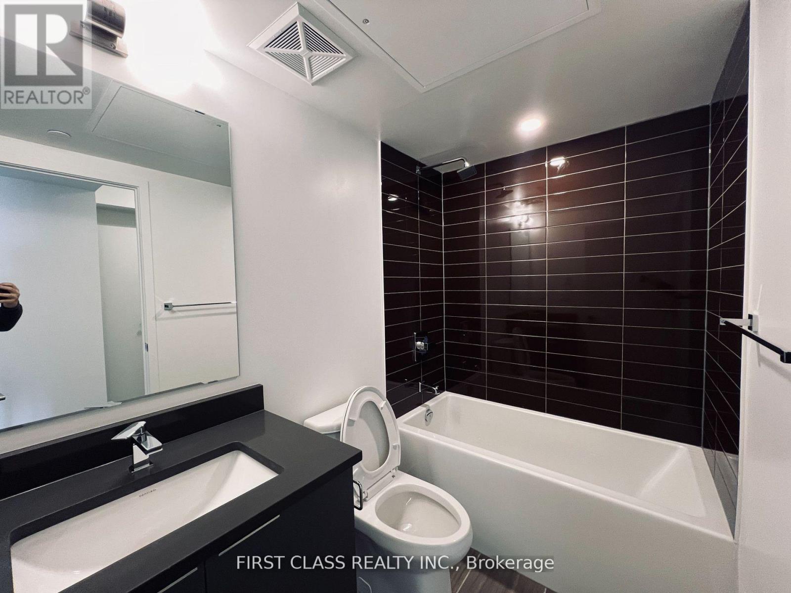 1818 - 2031 Kennedy Road, Toronto, Ontario  M1T 0B9 - Photo 6 - E13075120