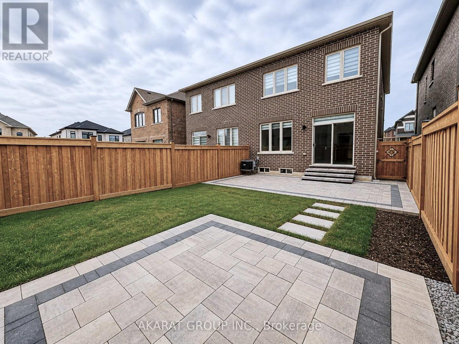 124 Armilia Place, Whitby, Ontario  L1P 0P7 - Photo 28 - E13075132