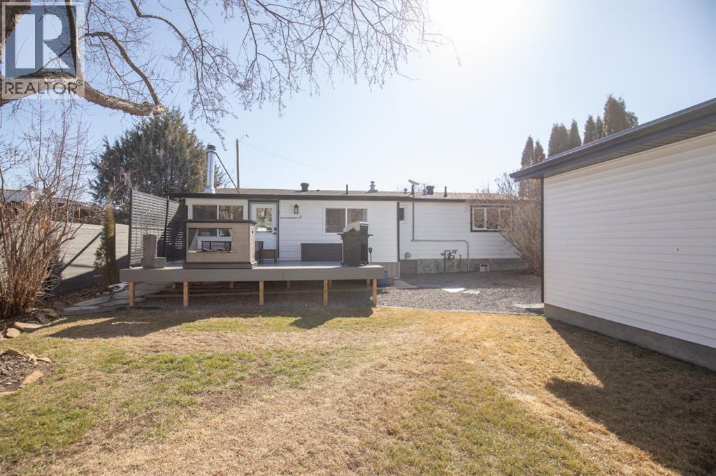 9 Sproule Place, Bashaw, Alberta  T0B 0H0 - Photo 25 - A2305332