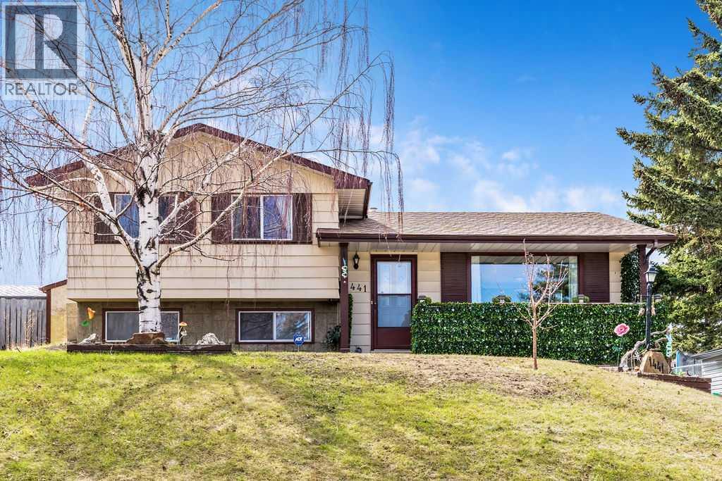 1441 Hunterbrook Road Nw, Calgary, Alberta  T2K 4V3 - Photo 41 - A2306612