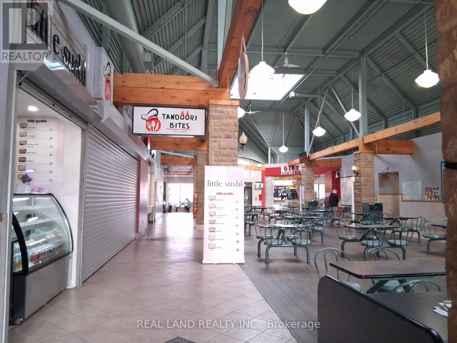 495 York Road, Niagara-On-The-Lake, Ontario  L0S 1J0 - Photo 6 - X13075110