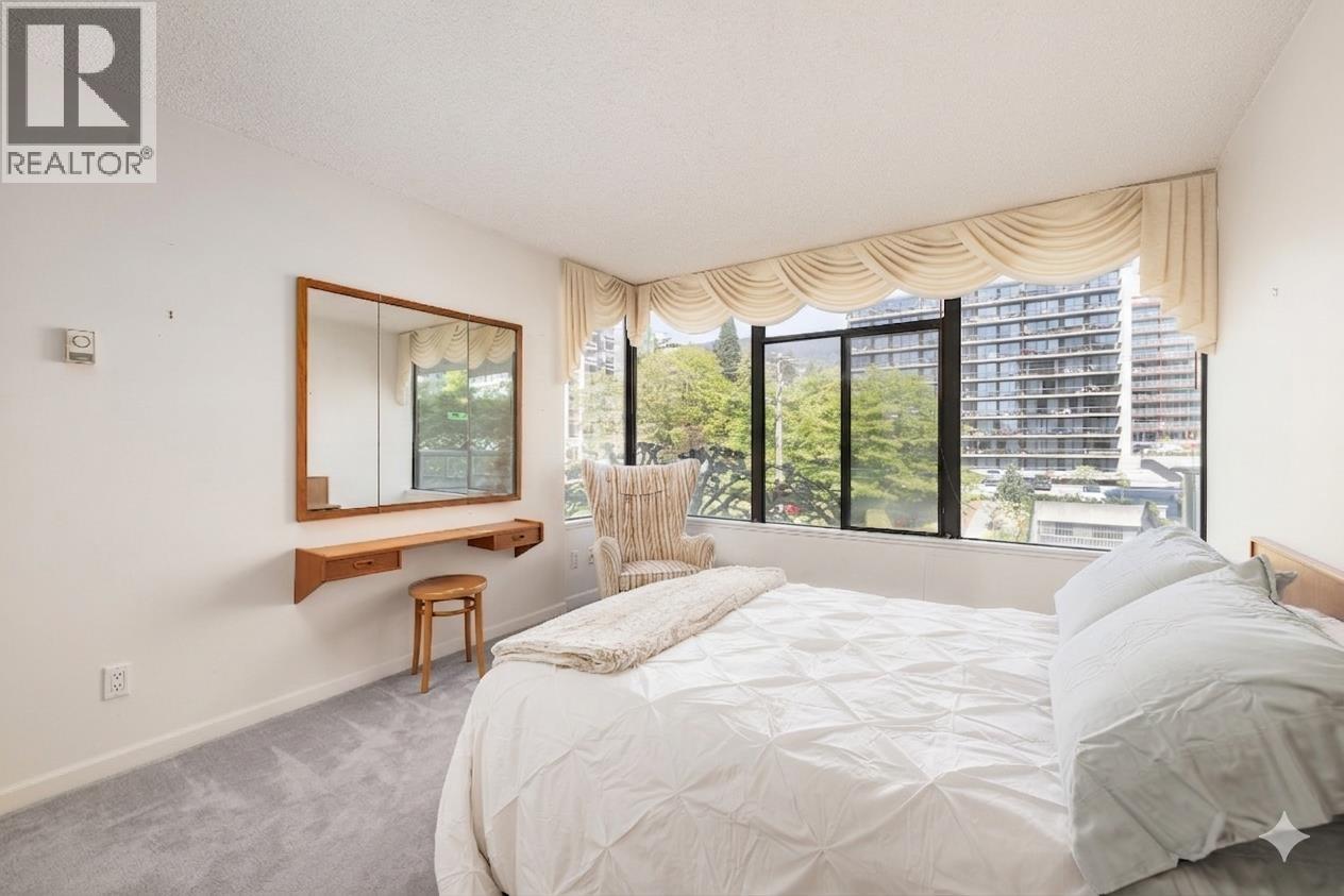 302 1480 Duchess Avenue, West Vancouver, British Columbia  V7T 2W2 - Photo 21 - R3118299