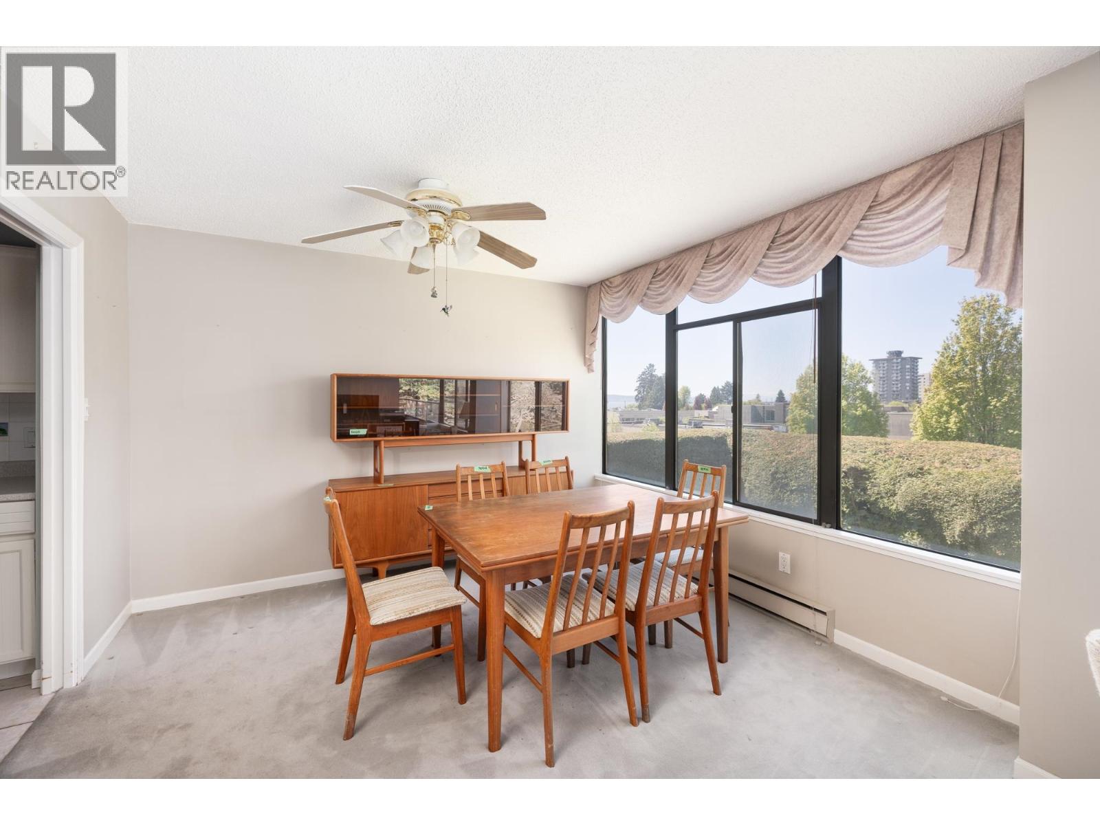 302 1480 Duchess Avenue, West Vancouver, British Columbia  V7T 2W2 - Photo 13 - R3118299