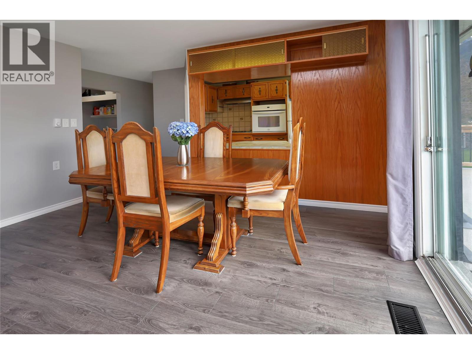 3526 Island Pond Road, Skookumchuck, British Columbia  V0B 2E0 - Photo 16 - 10385283