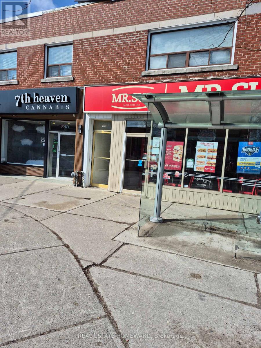 4 - 1066 Coxwell Avenue, Toronto, Ontario  M3C 3G4 - Photo 18 - E13075142
