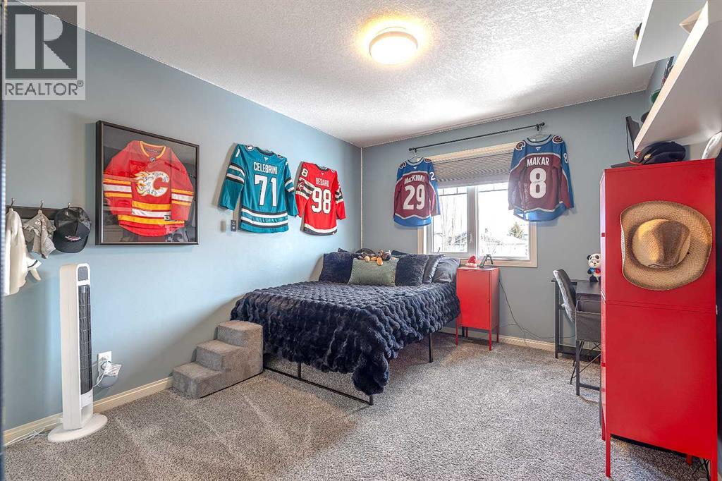 812 Coopers Drive SW, Airdrie, Alberta  T4B 2W3 - Photo 18 - A2305355