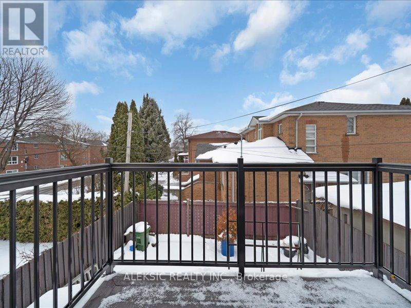 132 Browns Line, Toronto, Ontario  M8W 3T2 - Photo 17 - W12773660