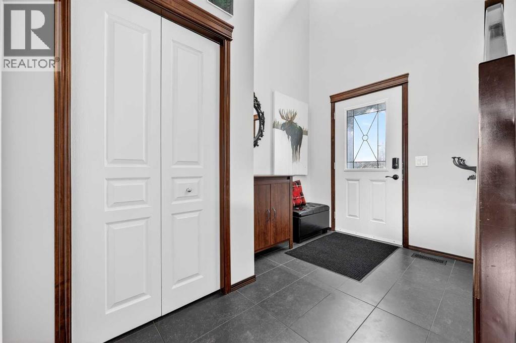 72 Auburn Bay Avenue SE, Calgary, Alberta  T3M 0K7 - Photo 3 - A2302370