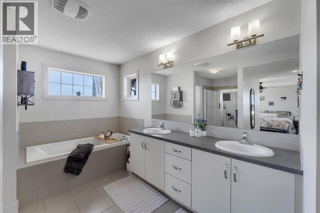 49 Marquis Grove Se, Calgary, Alberta  T3M 1M5 - Photo 26 - A2306452