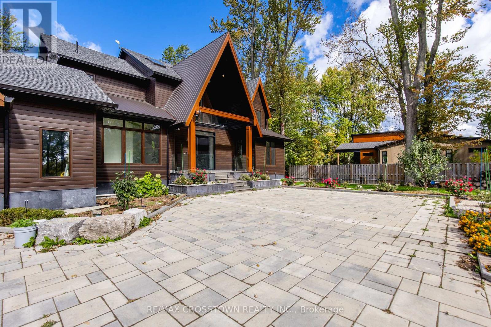 178 Moores Beach Road, Georgina, Ontario  L0E 1N0 - Photo 6 - N13075146