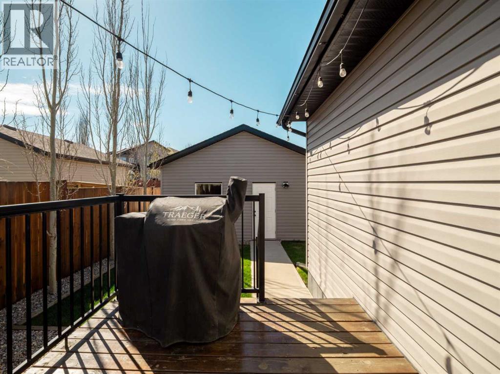 553 Mary Cameron Crescent N, Lethbridge, Alberta  T1H 6V6 - Photo 38 - A2305873