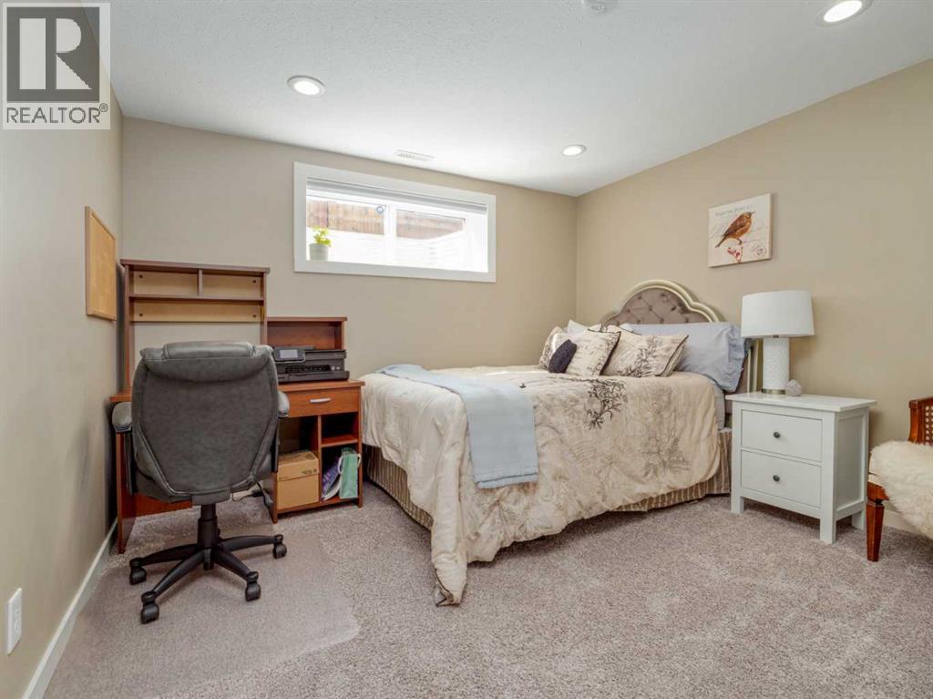 553 Mary Cameron Crescent N, Lethbridge, Alberta  T1H 6V6 - Photo 36 - A2305873