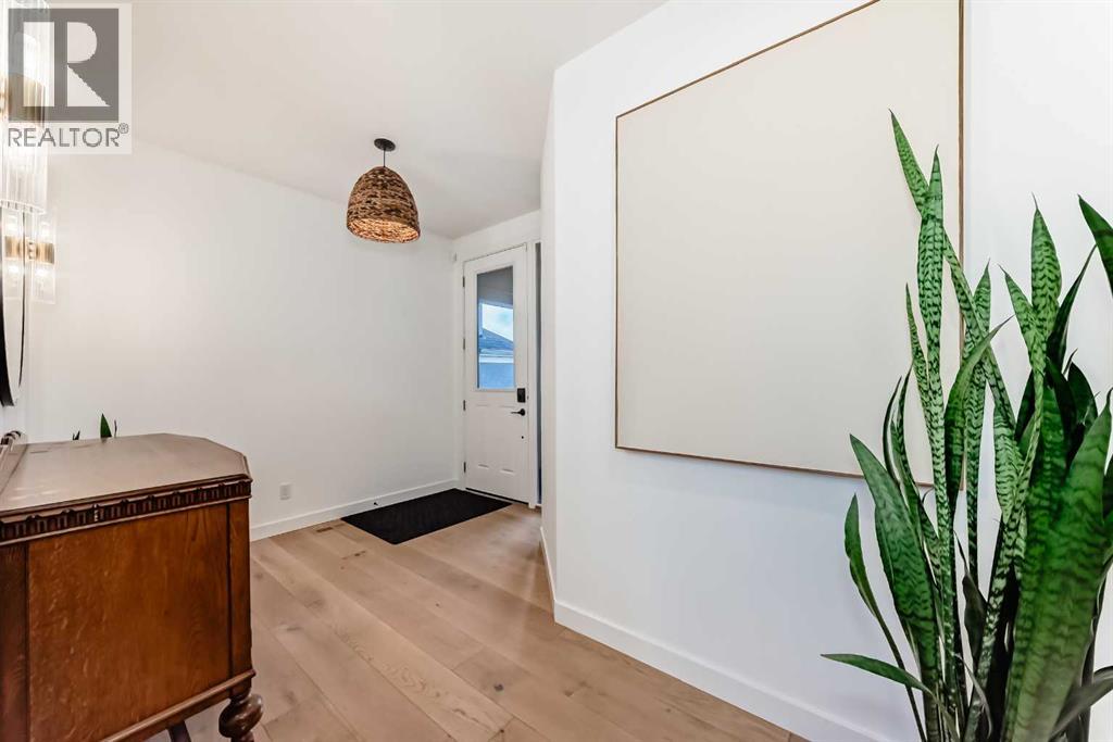 60 Cranbrook Cape SE, Calgary, Alberta  T3M 3L5 - Photo 3 - A2306200