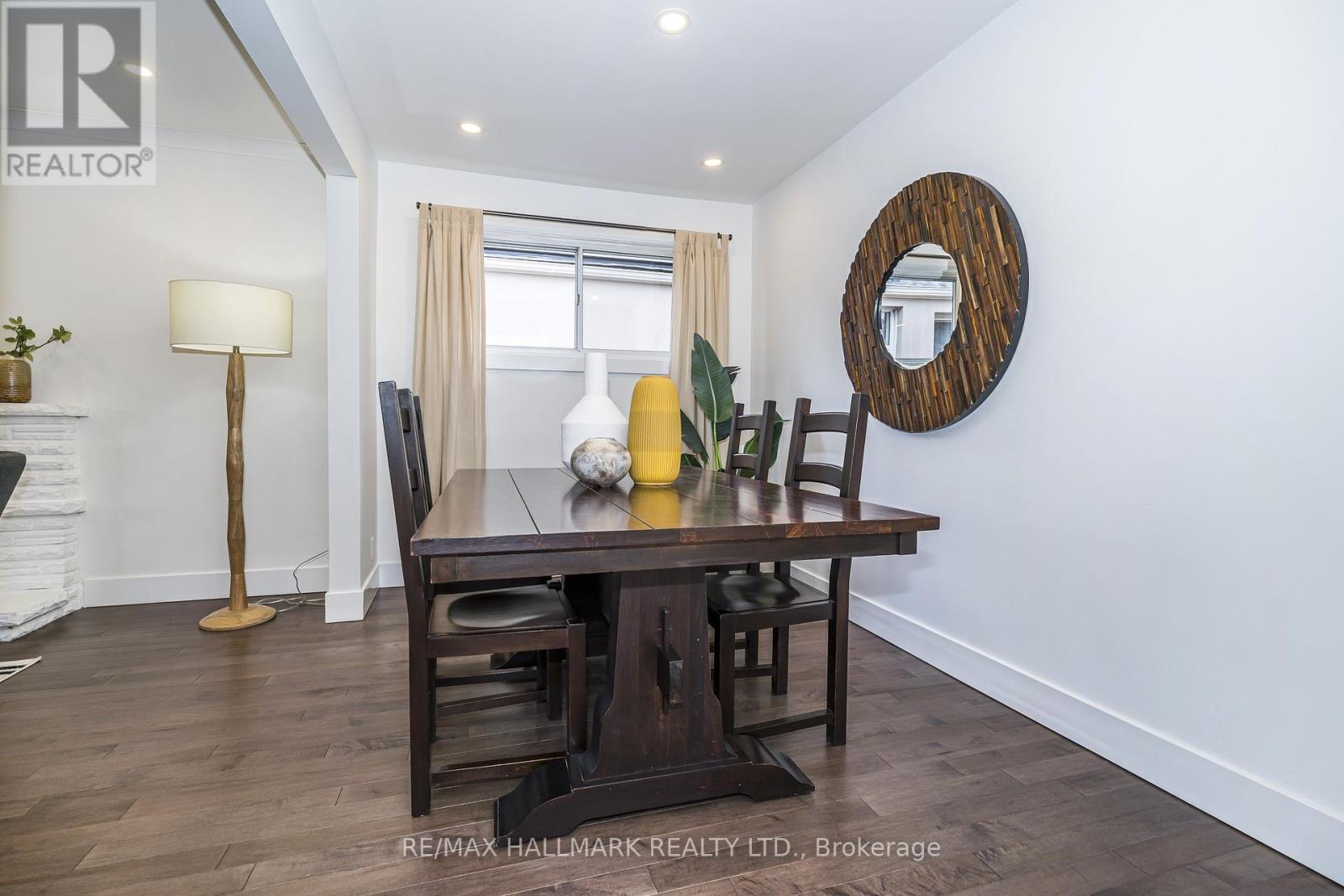 89 Scarborough Heights Boulevard, Toronto, Ontario  M1M 2V5 - Photo 14 - E13075156