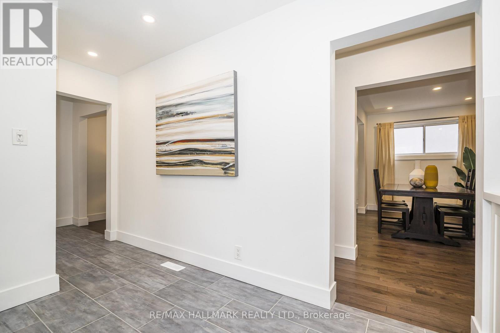 89 Scarborough Heights Boulevard, Toronto, Ontario  M1M 2V5 - Photo 18 - E13075156