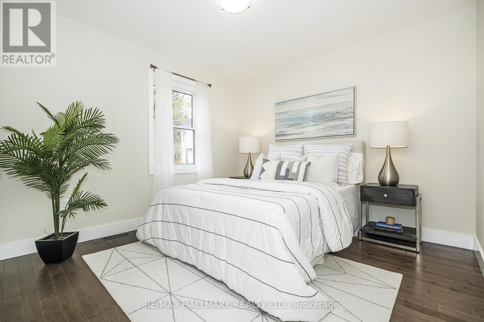 89 Scarborough Heights Boulevard, Toronto, Ontario  M1M 2V5 - Photo 20 - E13075156