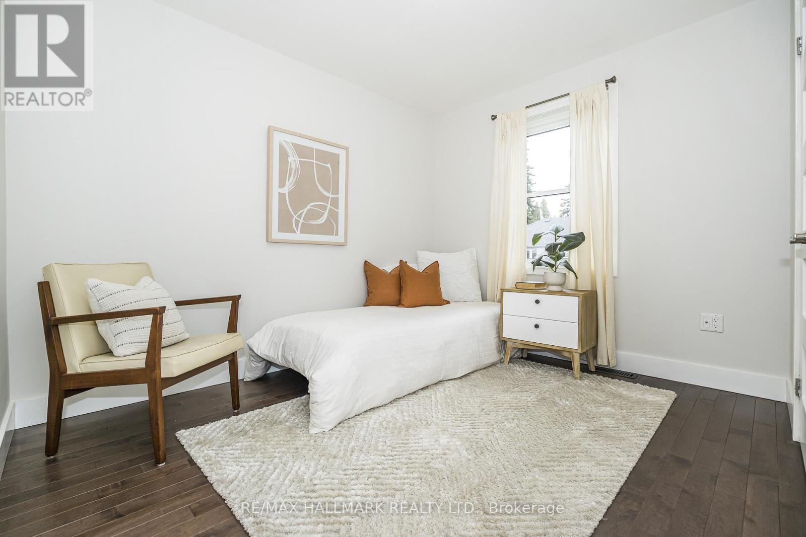 89 Scarborough Heights Boulevard, Toronto, Ontario  M1M 2V5 - Photo 22 - E13075156