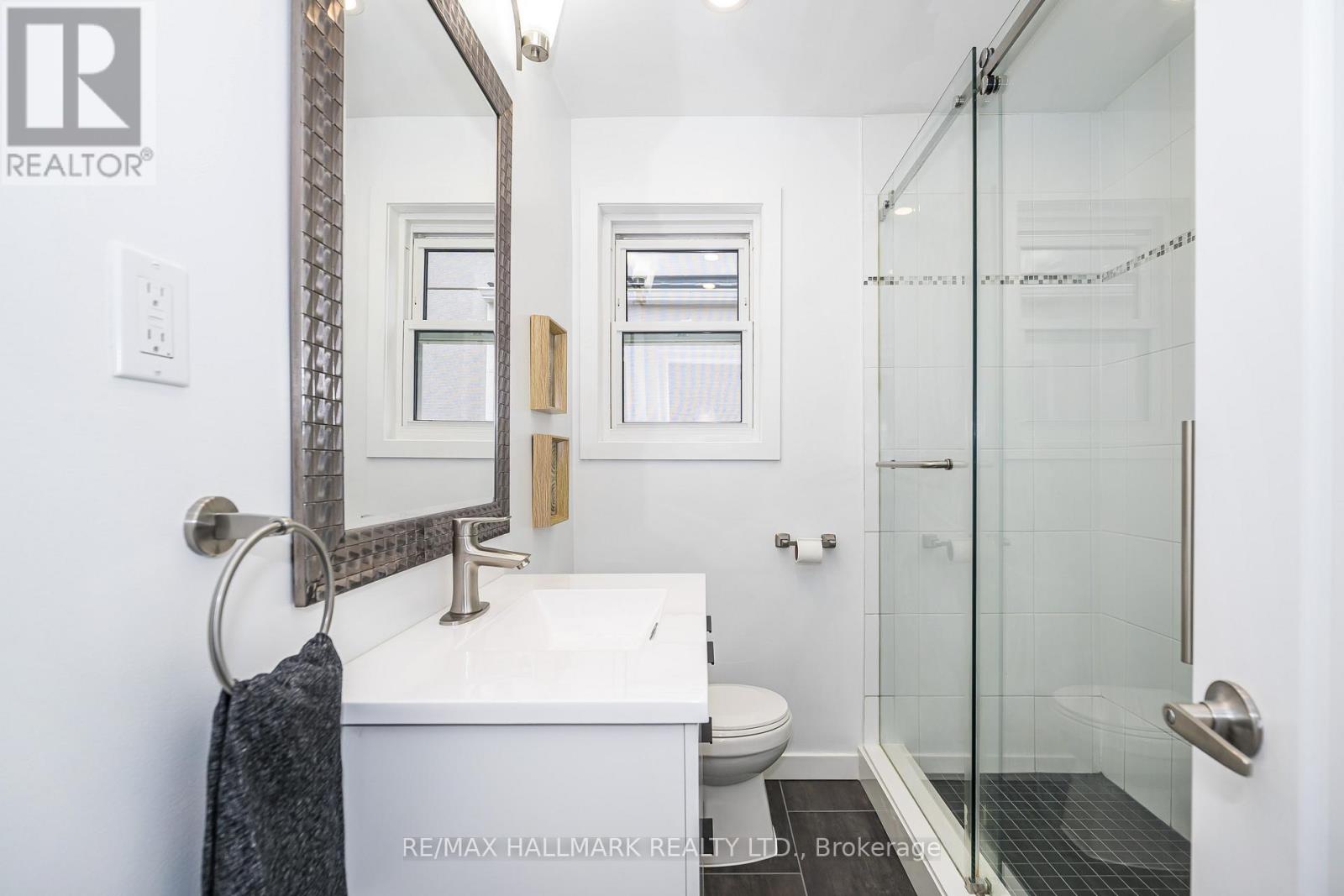 89 Scarborough Heights Boulevard, Toronto, Ontario  M1M 2V5 - Photo 24 - E13075156