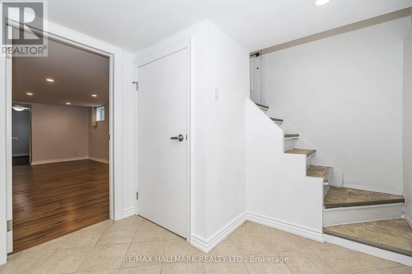 89 Scarborough Heights Boulevard, Toronto, Ontario  M1M 2V5 - Photo 27 - E13075156