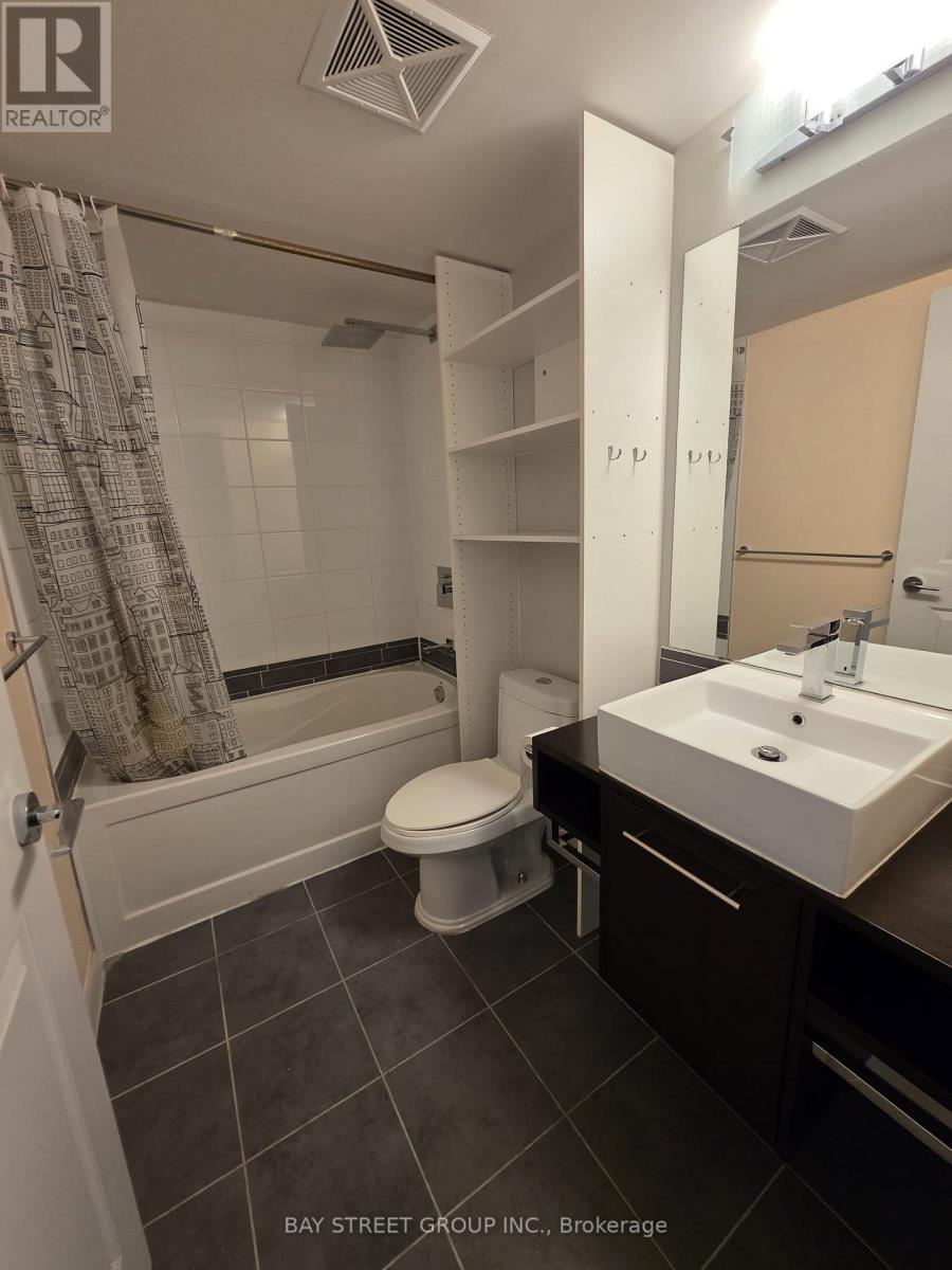 3306 - 190 Borough Drive, Toronto (Bendale), Ontario  M1P 0B6 - Photo 10 - E13075174