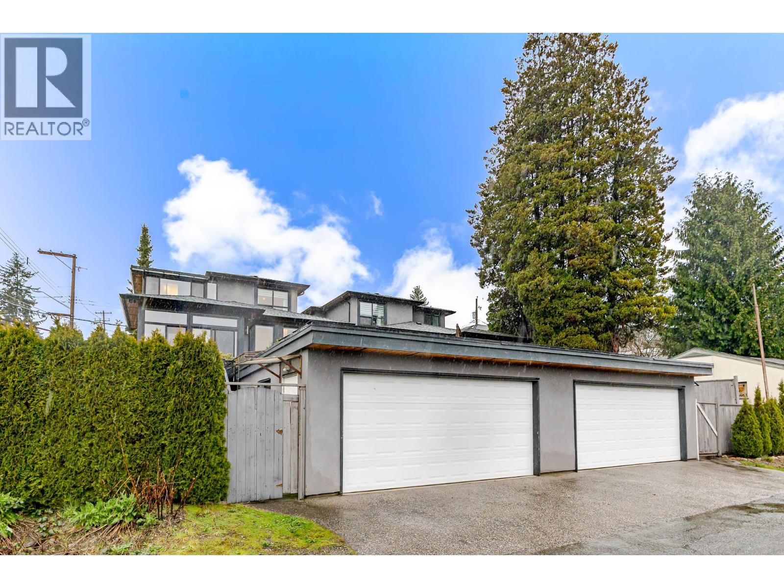 5710 GRANT STREET, Burnaby, British Columbia