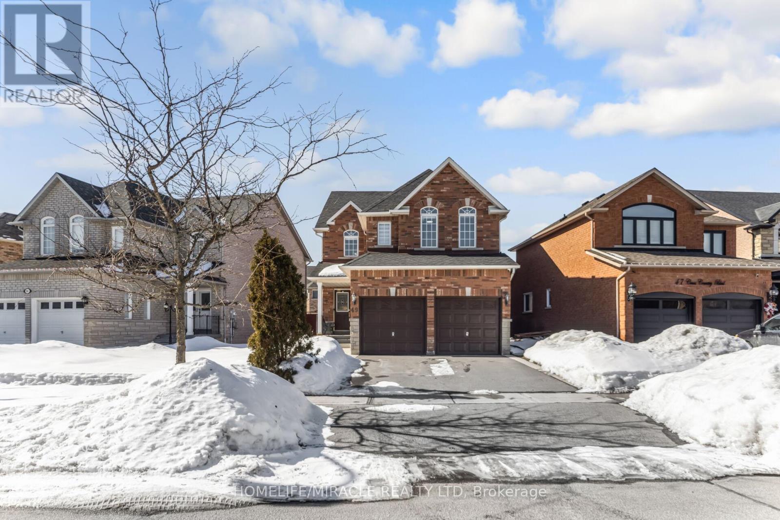 49 Cross Country Boulevard, Caledon, Ontario  L7E 2N6 - Photo 2 - W13075160