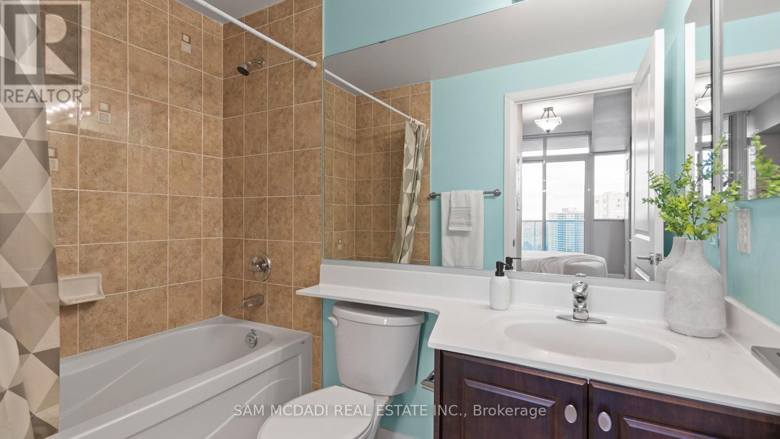 1805 - 80 Absolute Avenue S, Mississauga, Ontario  L4Z 0A5 - Photo 24 - W13075162
