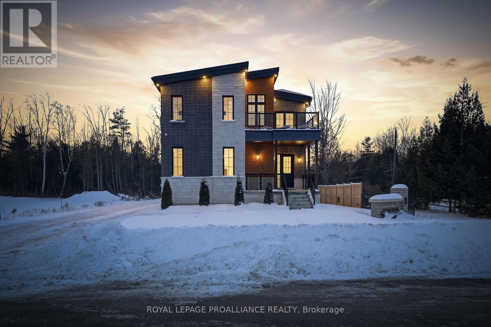 213 Suzanne Mess Boulevard, Cobourg, Ontario  K9A 3L3 - Photo 4 - X12739620