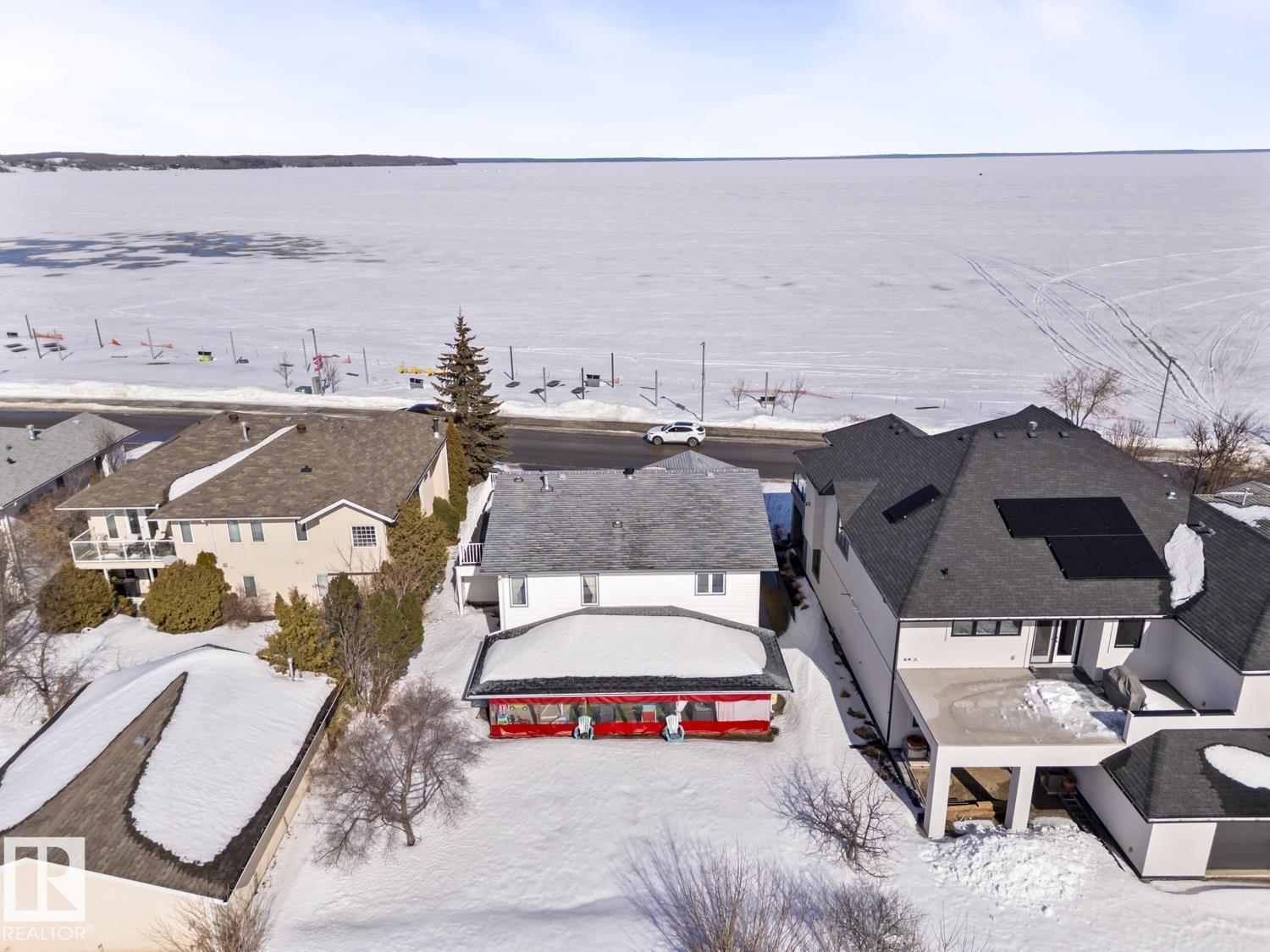 1805 1 Av, Cold Lake, Alberta  T9M 1B5 - Photo 3 - E4478309