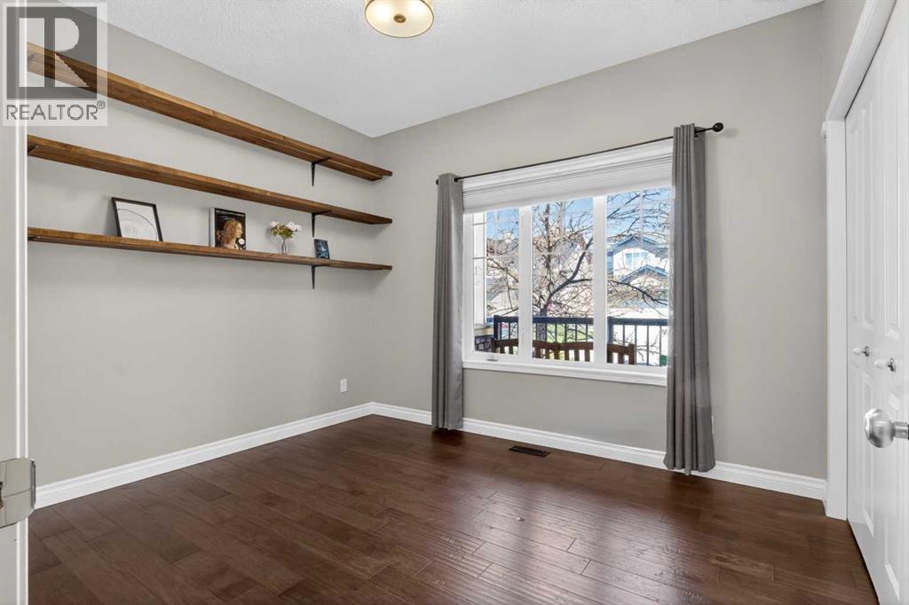 158 Hidden Creek Heights Nw, Calgary, Alberta  T3A 6K9 - Photo 18 - A2306147