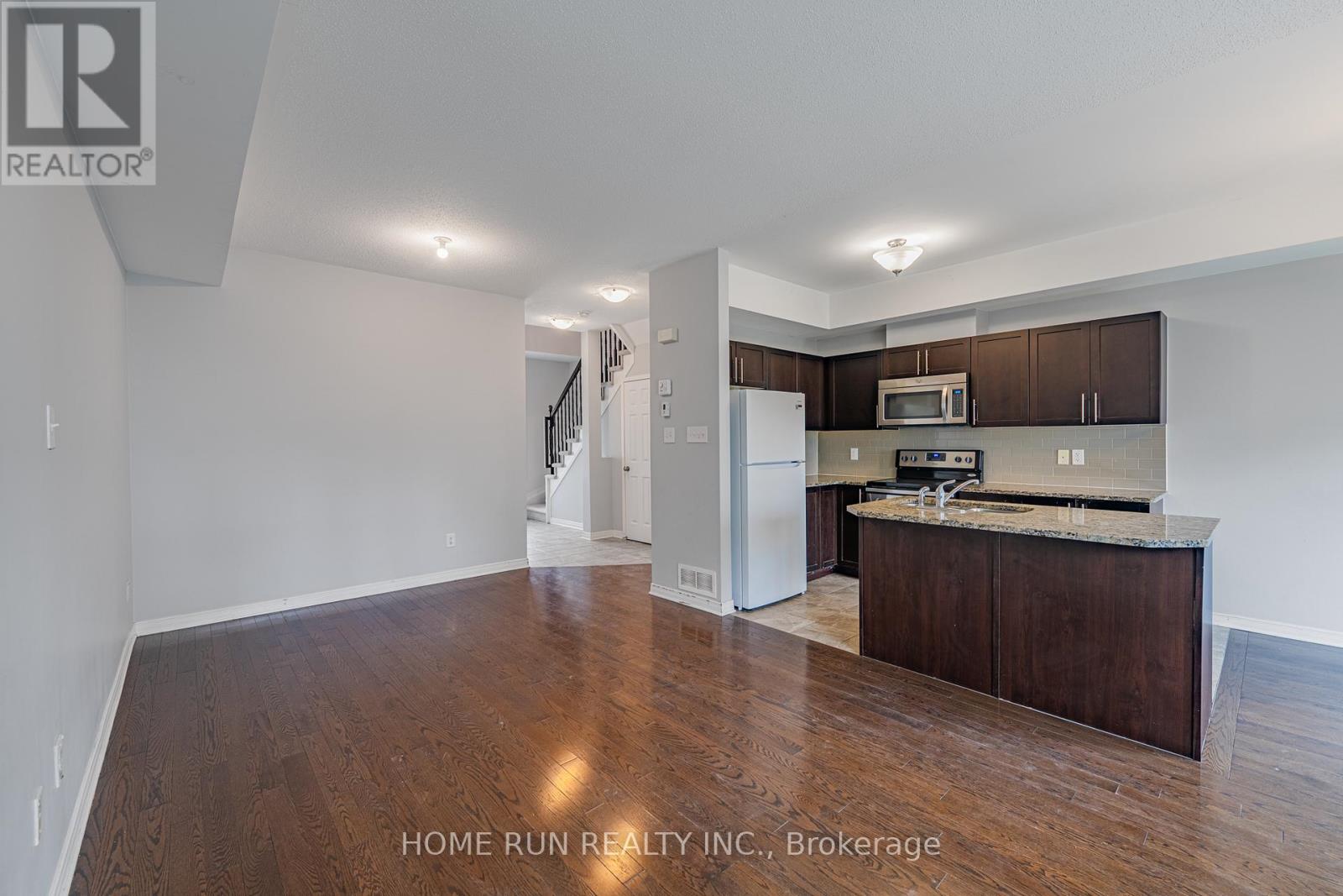 19 Dundalk Private, Ottawa, Ontario  K2R 0J5 - Photo 10 - X13075180