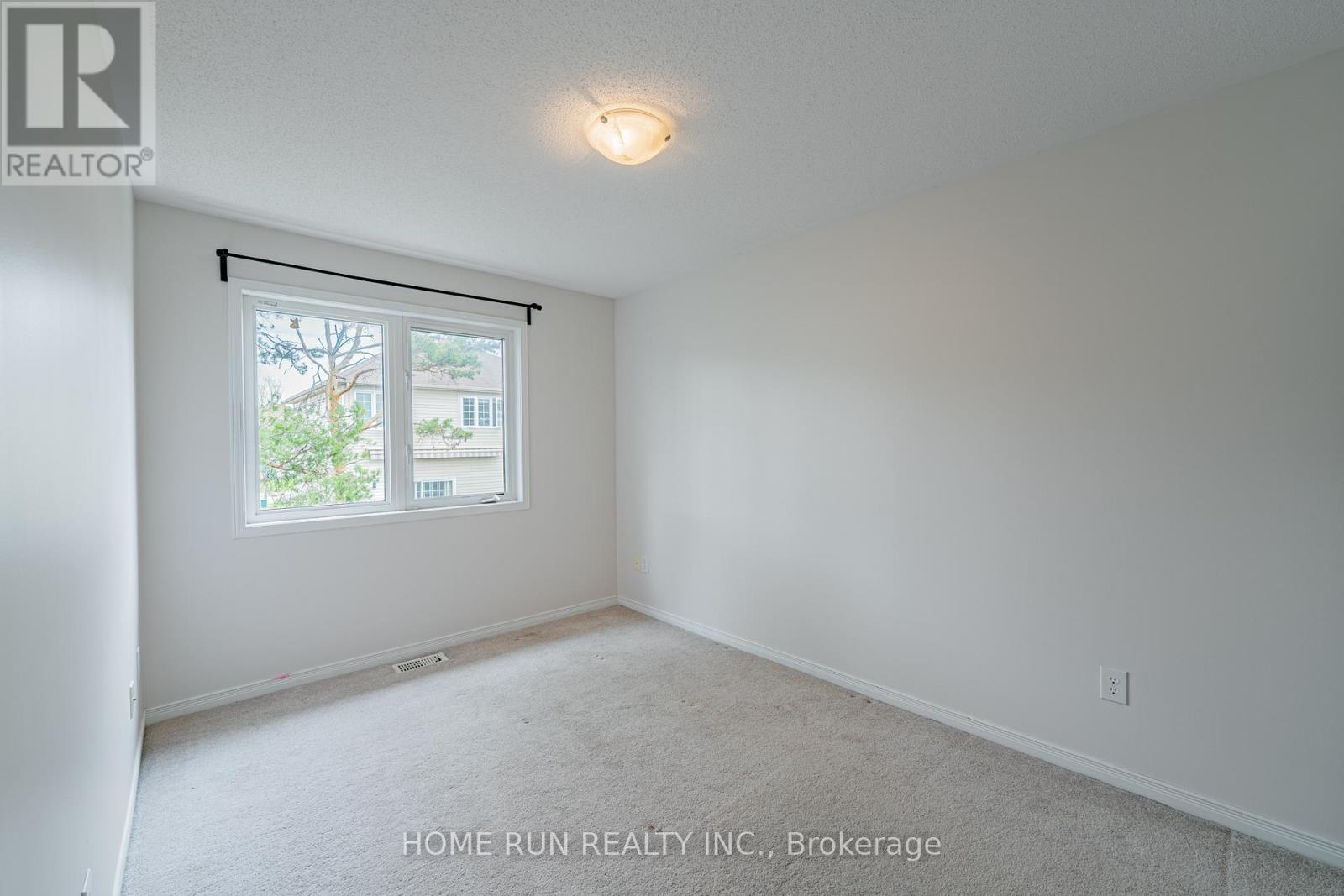 19 Dundalk Private, Ottawa, Ontario  K2R 0J5 - Photo 28 - X13075180