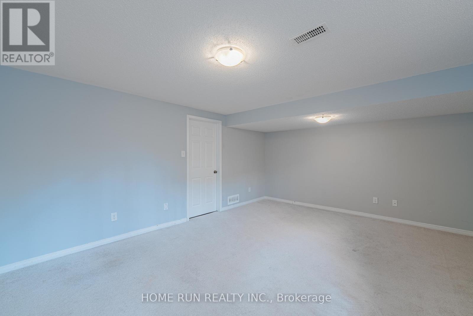 19 Dundalk Private, Ottawa, Ontario  K2R 0J5 - Photo 30 - X13075180